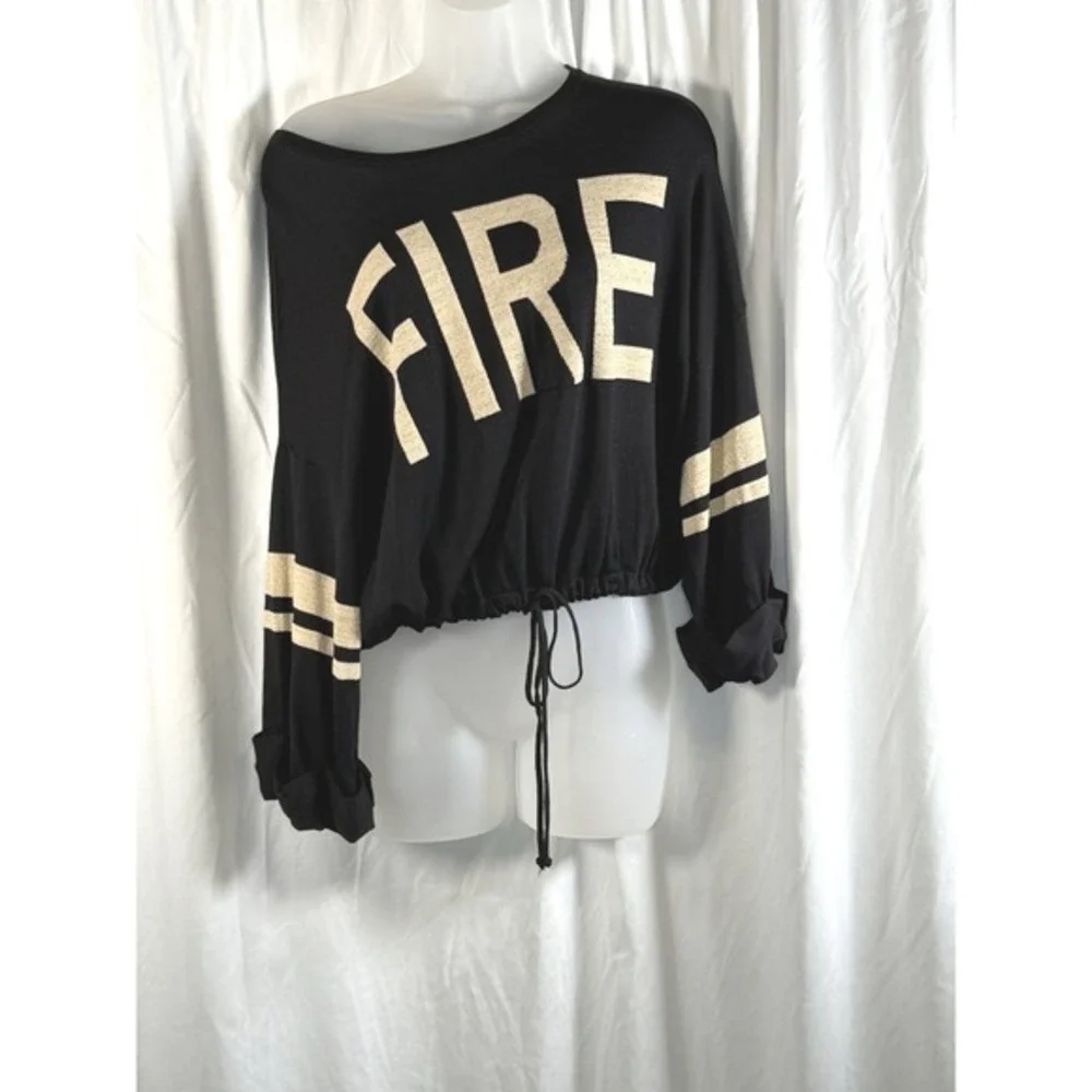 Gabrielle Union New York Co Black‎ FIRE Graphic Crop Top Sweater M Chic 84-39